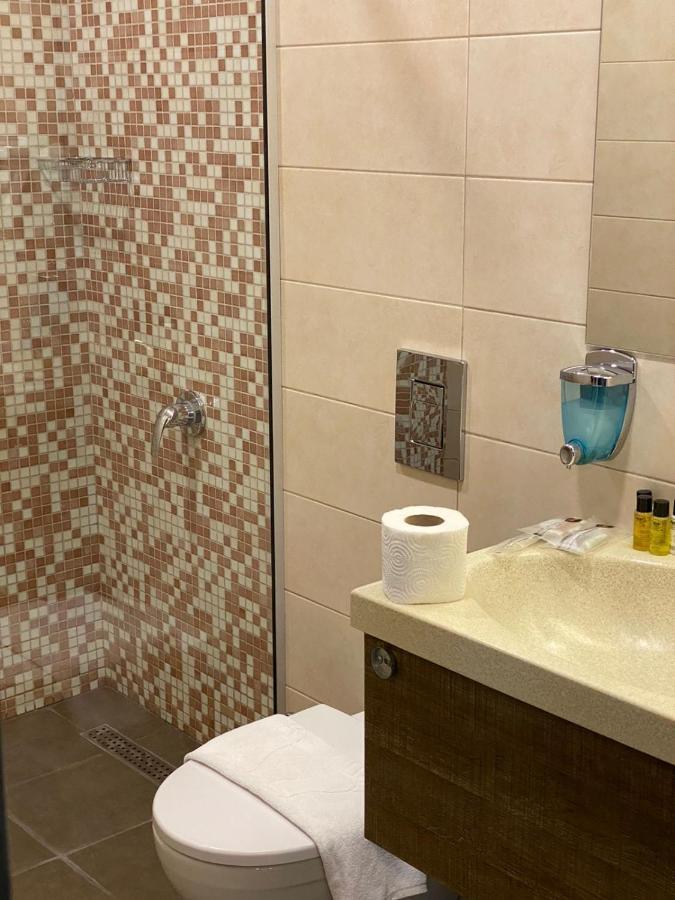 Tbt Hotel Tbilisi Luaran gambar