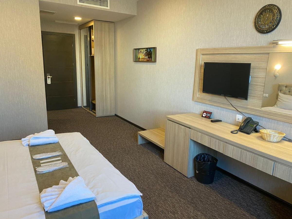 Tbt Hotel Tbilisi Luaran gambar