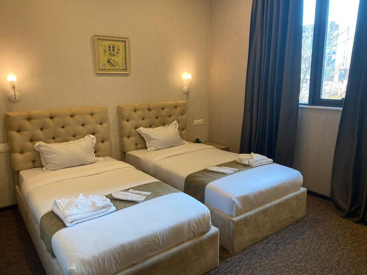 Tbt Hotel Tbilisi Luaran gambar